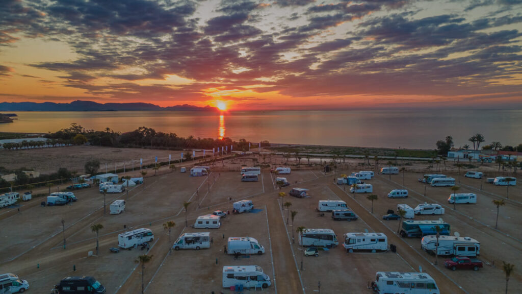 Canis Road spanien mit dem wohnmobil, camping mit hund spanien, campingplatz spanien meer